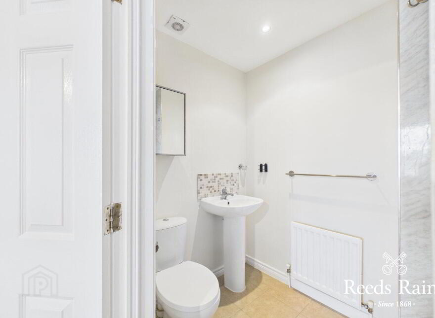 4 Johnston Park Gransha Road, Dundonald, Belfast, BT16 2HN