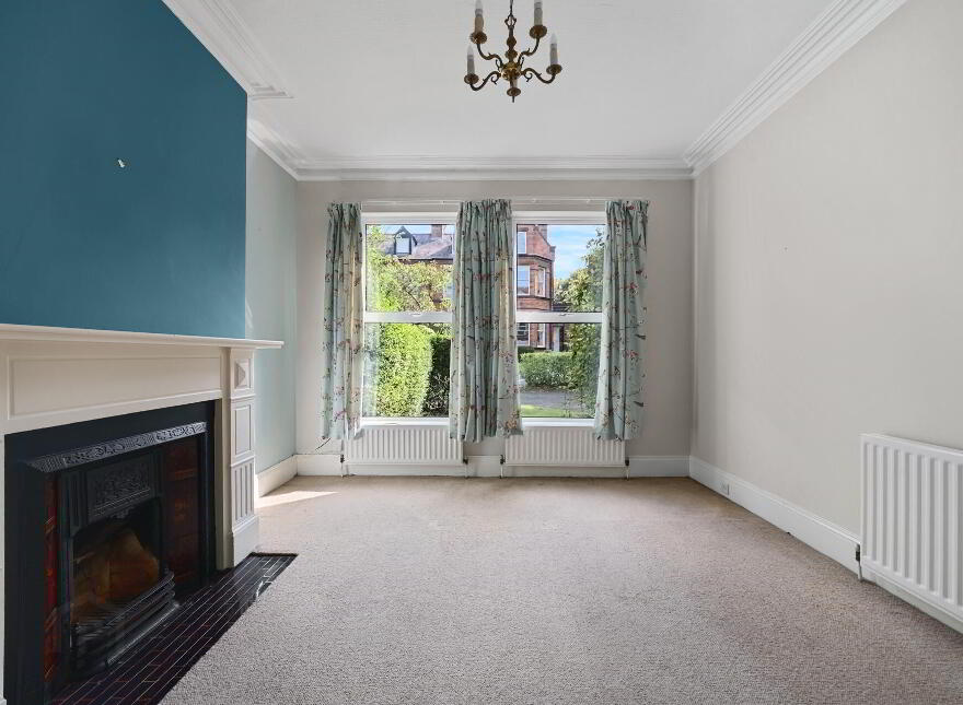 7 Eileen Gardens, Windsor Park, Belfast, BT9 6FW