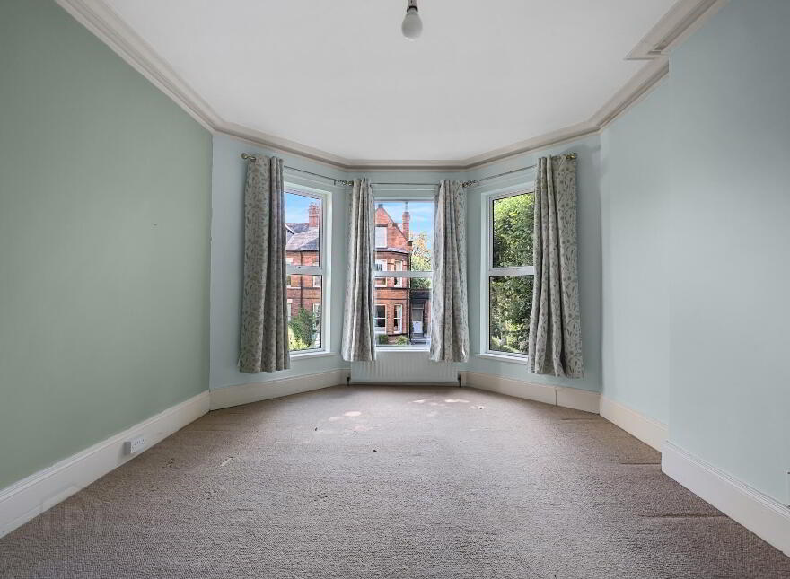 7 Eileen Gardens, Windsor Park, Belfast, BT9 6FW