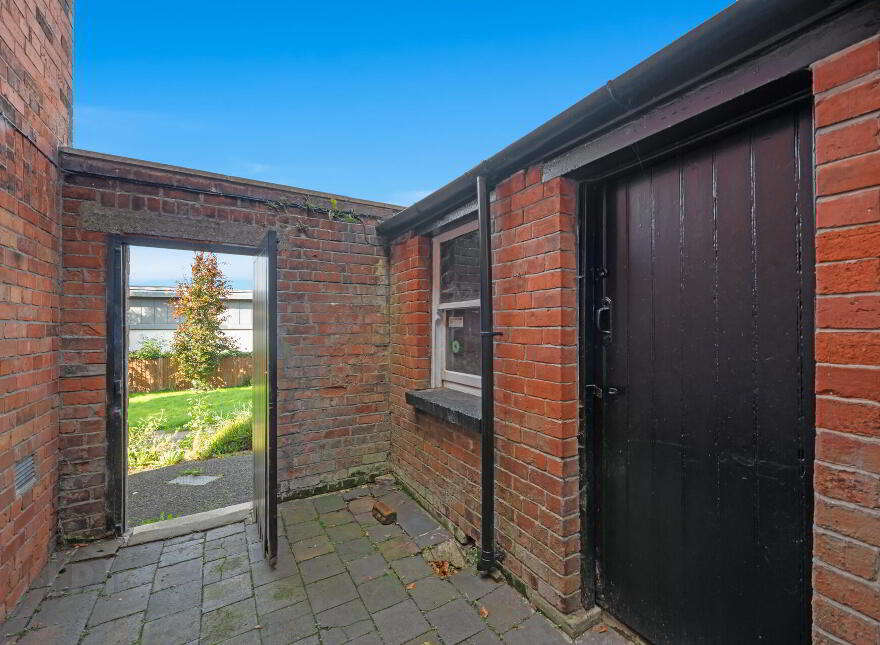 7 Eileen Gardens, Windsor Park, Belfast, BT9 6FW