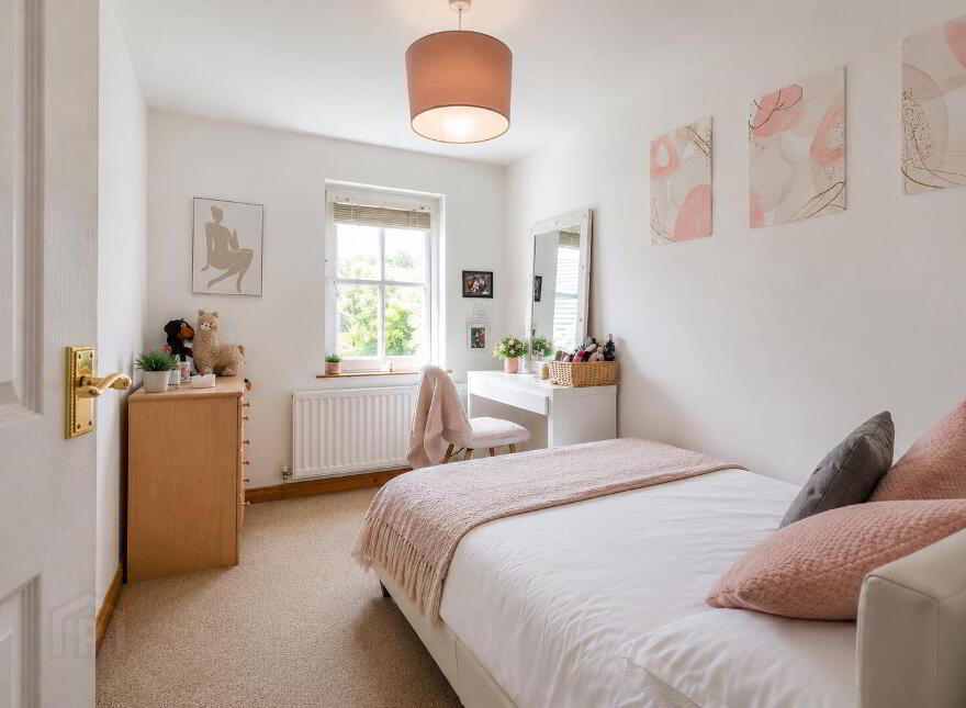 4 Lansdowne Crescent, Newtownards, BT23 4GU