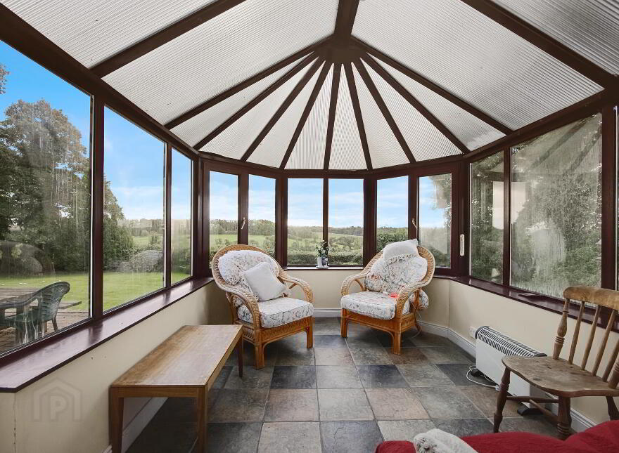 96 Old Ballynahinch Road, Lisburn, BT27 6TH