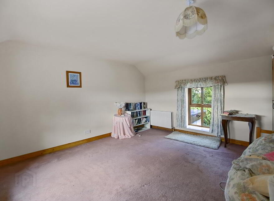 96 Old Ballynahinch Road, Lisburn, BT27 6TH