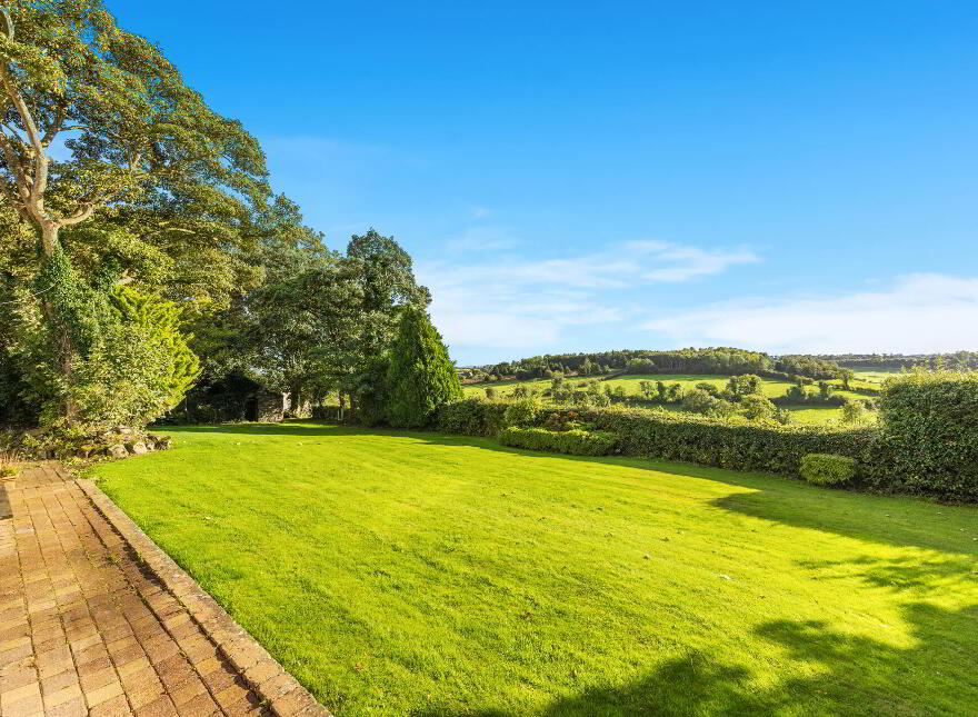 96 Old Ballynahinch Road, Lisburn, BT27 6TH