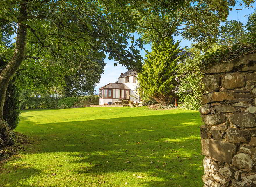 96 Old Ballynahinch Road, Lisburn, BT27 6TH