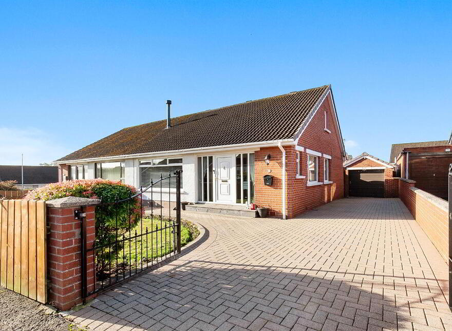 4 Grange Valley Way, Ballyclare, BT39 9AZ
