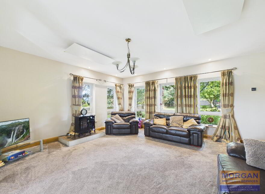23 Turnavall Road, Newry, BT34 1LZ