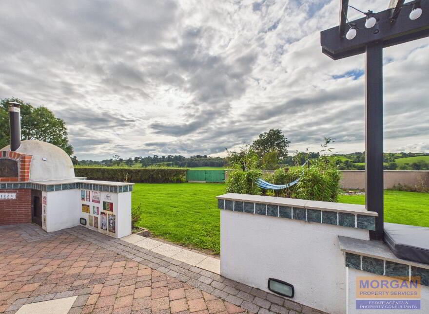 23 Turnavall Road, Newry, BT34 1LZ