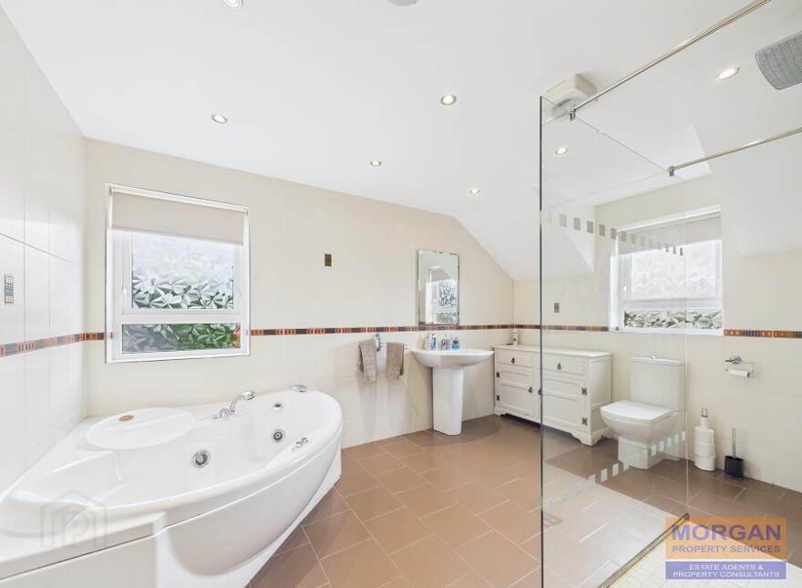 23 Turnavall Road, Newry, BT34 1LZ
