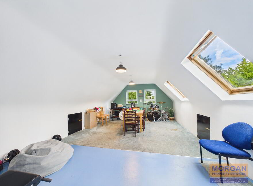 23 Turnavall Road, Newry, BT34 1LZ