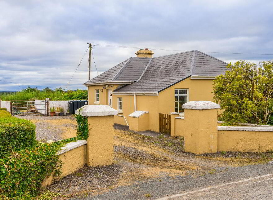 Hermitage, Ballinagare, Ballinagare, F45YY15
