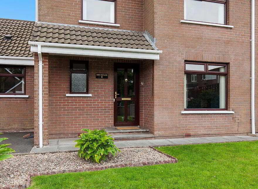 8 Bessfield Avenue, Carrickfergus, BT38 7BZ