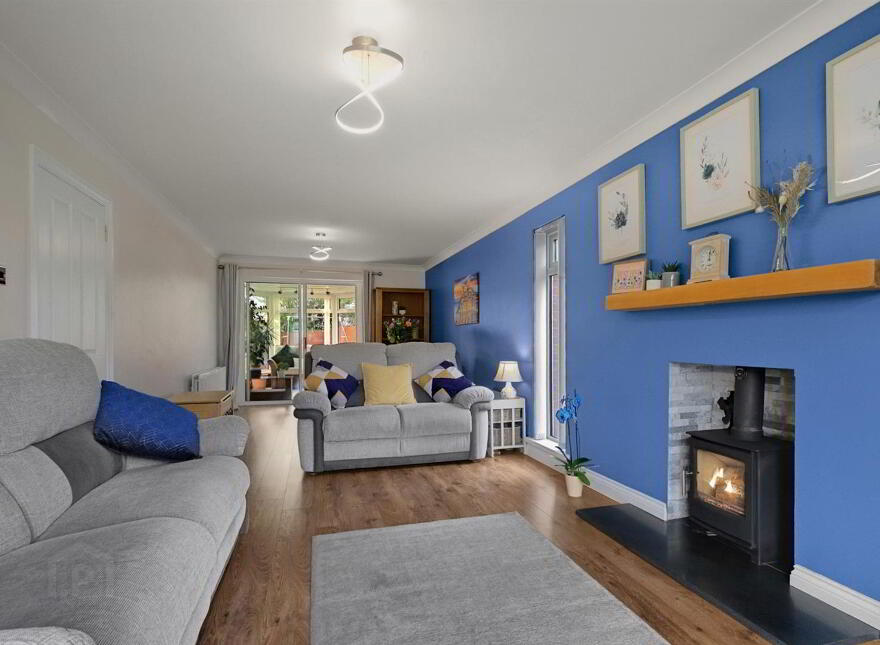 8 Bessfield Avenue, Carrickfergus, BT38 7BZ