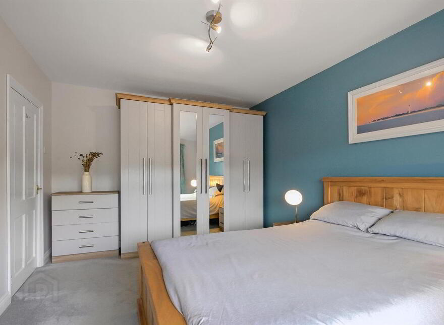 8 Bessfield Avenue, Carrickfergus, BT38 7BZ