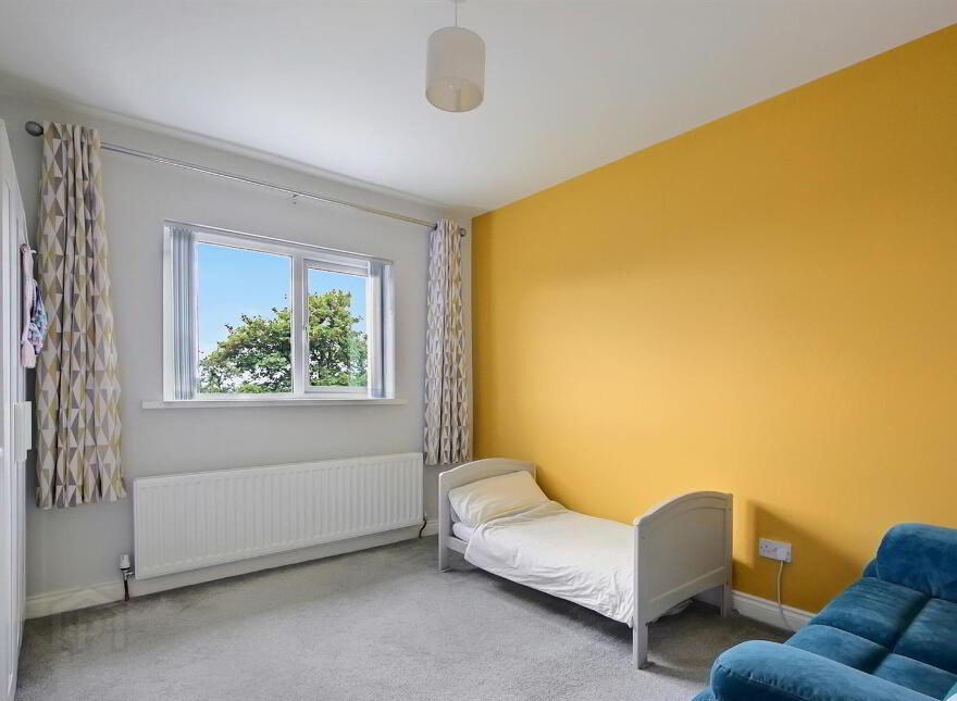 8 Bessfield Avenue, Carrickfergus, BT38 7BZ