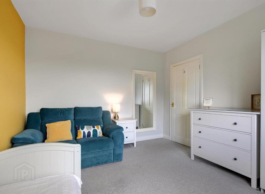 8 Bessfield Avenue, Carrickfergus, BT38 7BZ