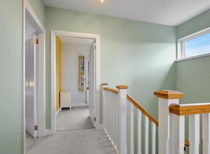 8 Bessfield Avenue, Carrickfergus, BT38 7BZ