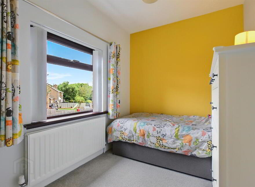 8 Bessfield Avenue, Carrickfergus, BT38 7BZ