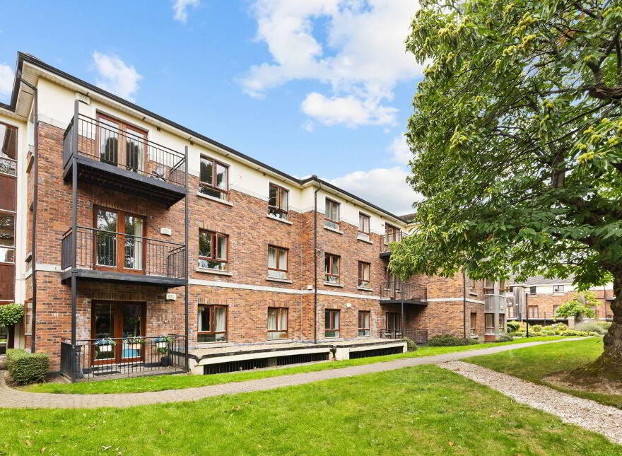 Apartment 30 Block B Altamont Hall, Stoney Road, Dundrum, Dublin 14, D14CK88
