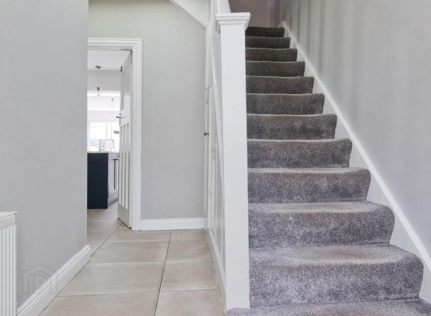 400 Clonard Road, Kimmage, 6w, Kimmage, D12V8K1
