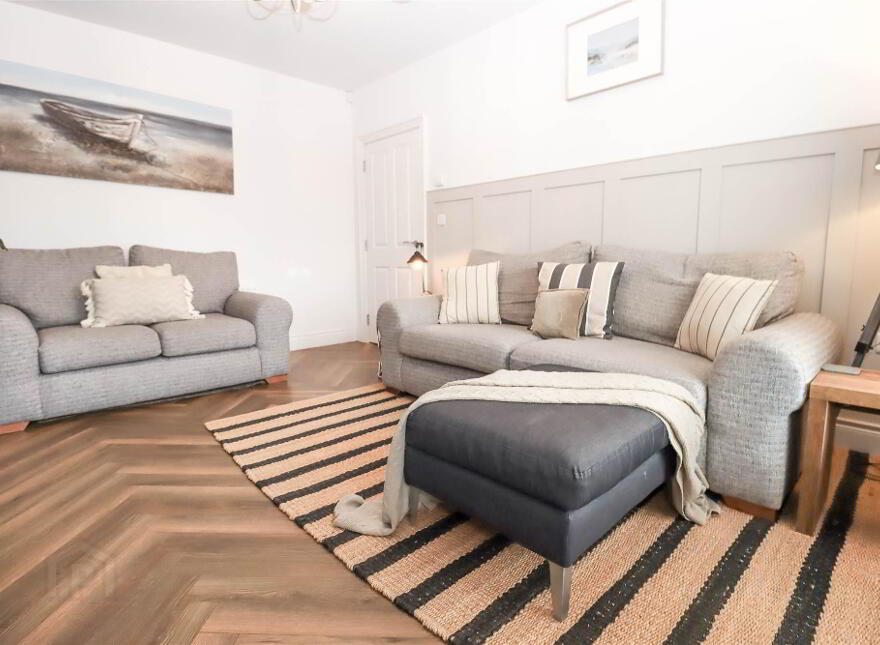 6 Millmount Village Avenue, Dundonald, Belfast, BT16 1AP
