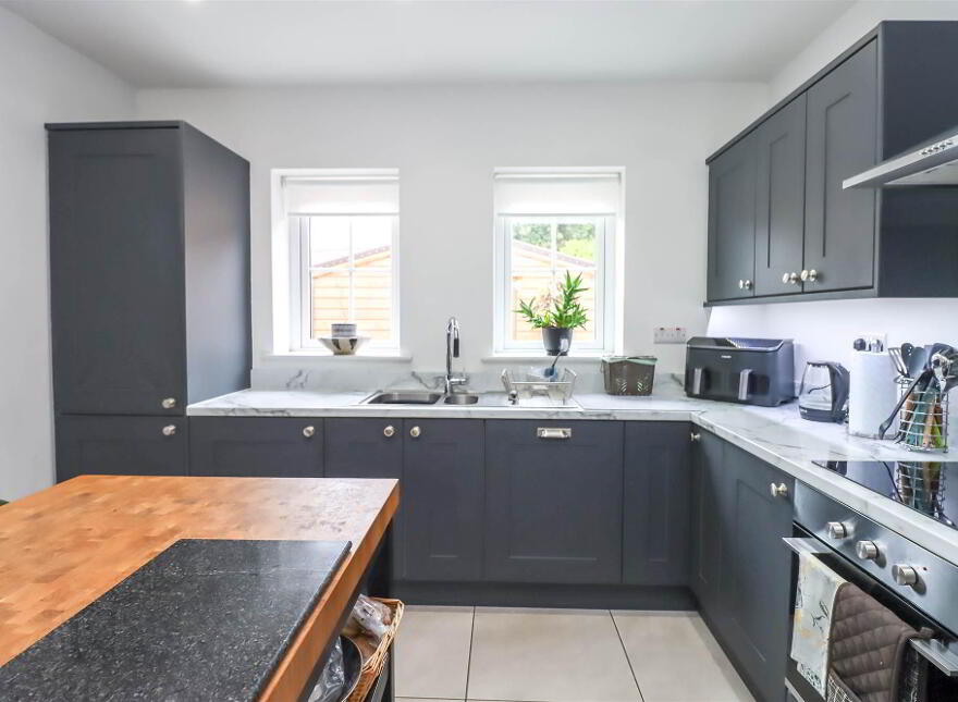 6 Millmount Village Avenue, Dundonald, Belfast, BT16 1AP