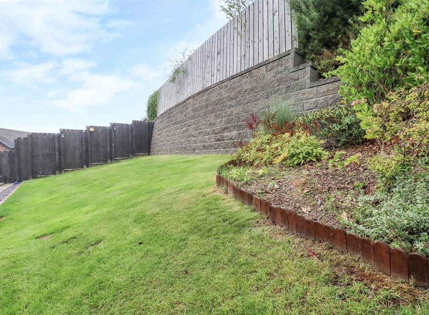 6 Millmount Village Avenue, Dundonald, Belfast, BT16 1AP