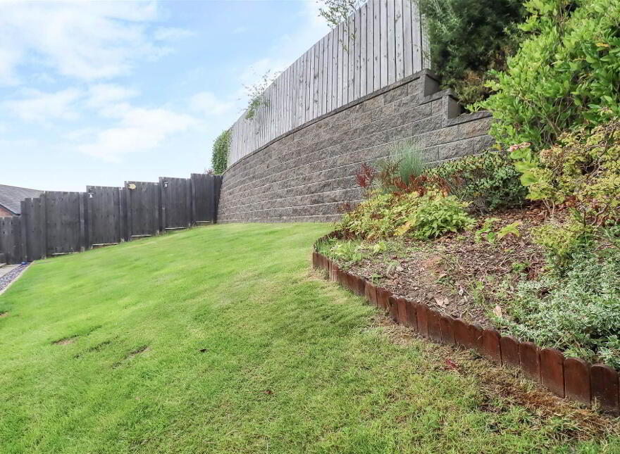 6 Millmount Village Avenue, Dundonald, Belfast, BT16 1AP