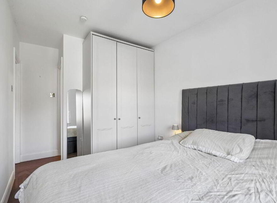 Apartment 5 Portobello Dock, Portobello, Portobello, D08V088