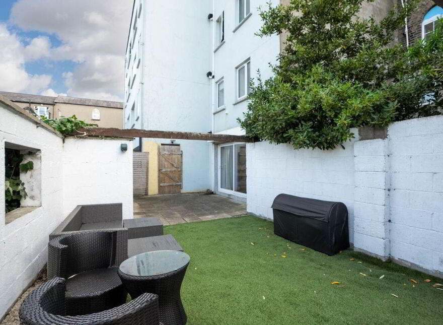 Apartment 5 Portobello Dock, Portobello, Portobello, D08V088