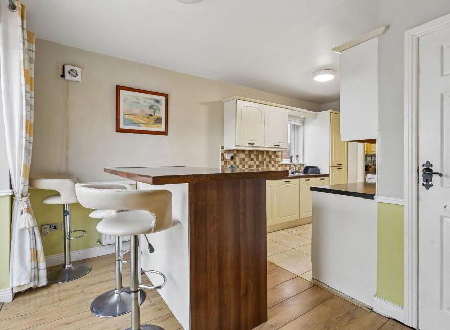 104 Loughminane Green, Kildare, R51X317