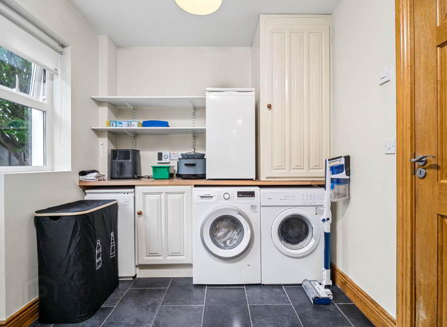 4 Cui Daibhi, Athenry, H65NF74