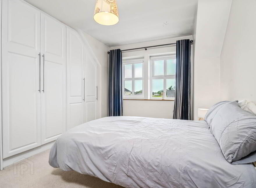 4 Cui Daibhi, Athenry, H65NF74
