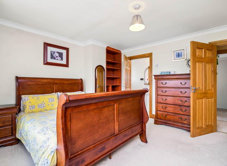 4 Cui Daibhi, Athenry, H65NF74