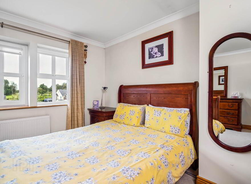 4 Cui Daibhi, Athenry, H65NF74