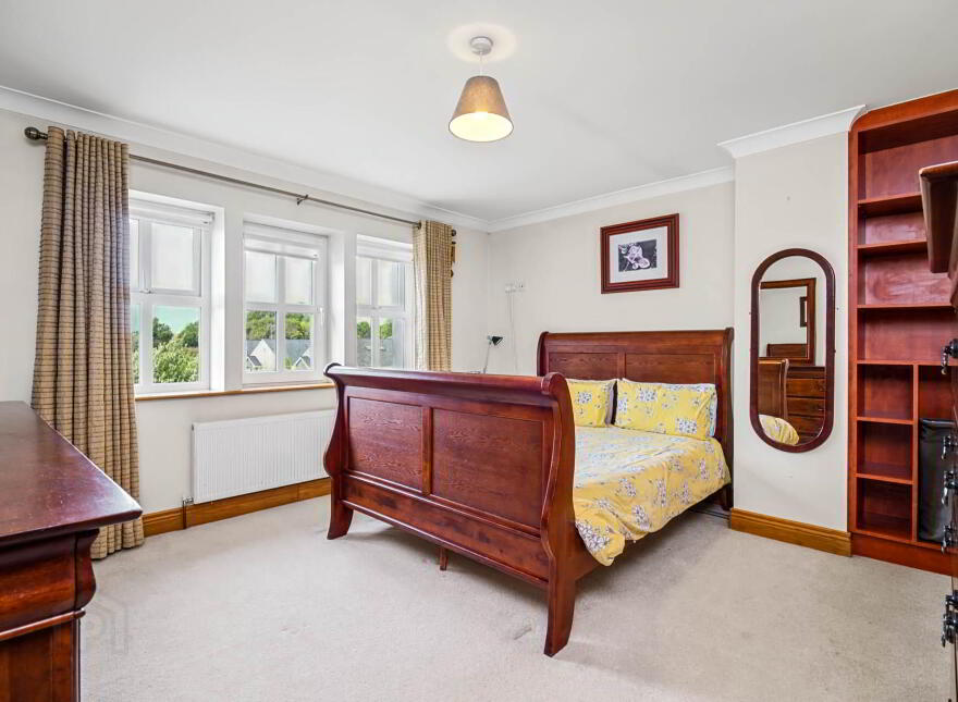 4 Cui Daibhi, Athenry, H65NF74