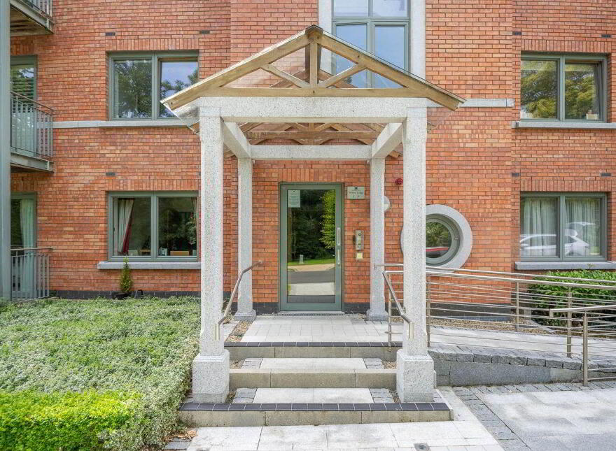 2 Willow Lodge, Farmleigh Avenue, Farmleigh Woods, Castleknock, Castleknock, D15Y773