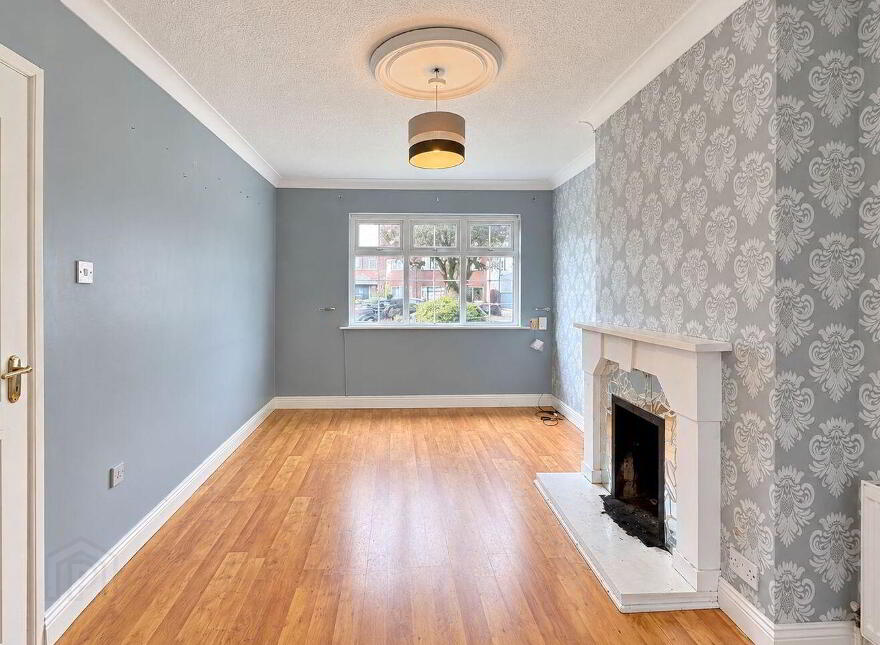 4 Woodvale Drive, Hartstown, D15W3KH