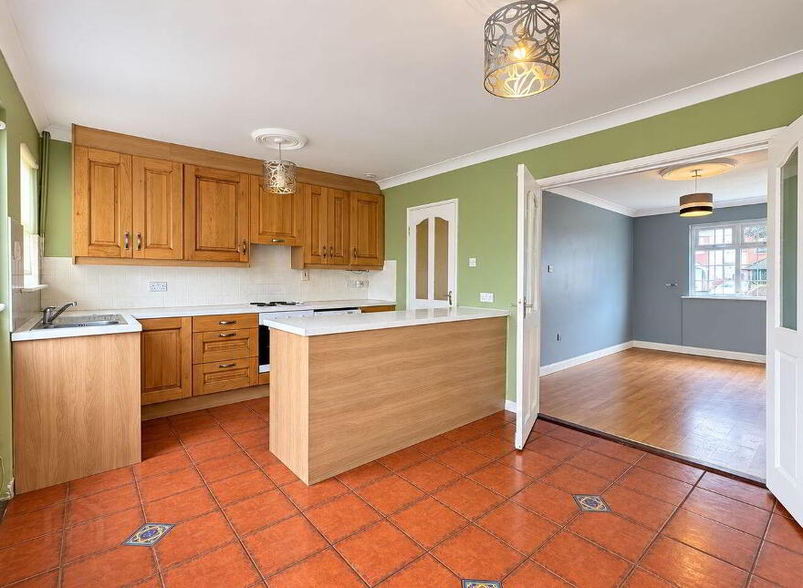 4 Woodvale Drive, Hartstown, D15W3KH