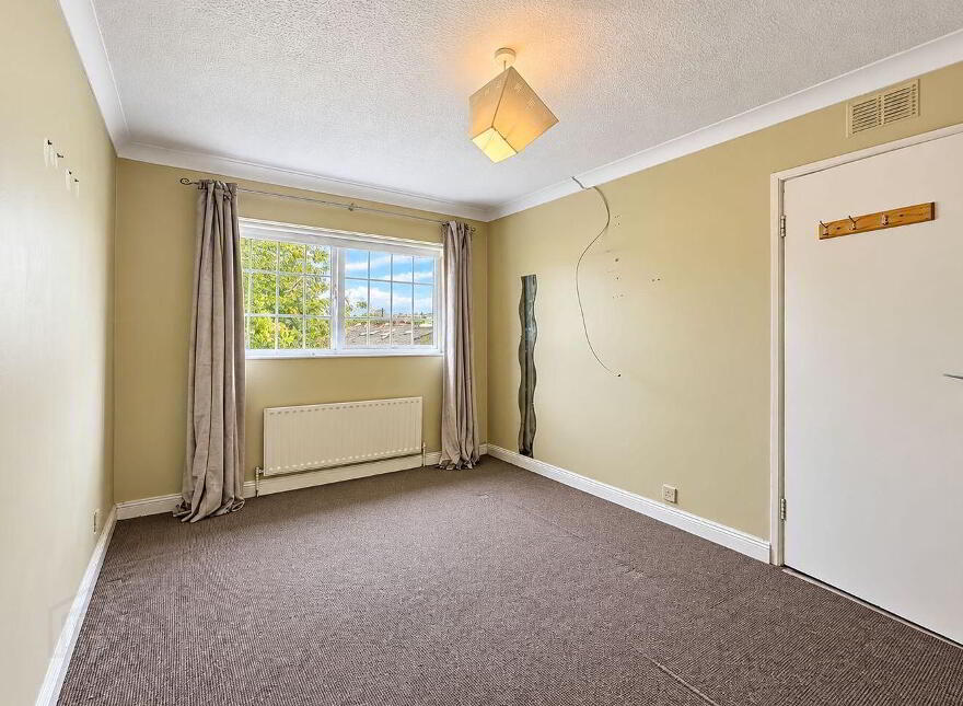 4 Woodvale Drive, Hartstown, D15W3KH