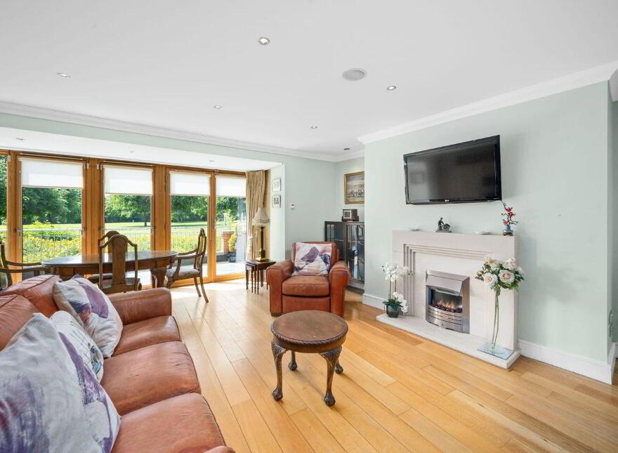 2 Willow Lodge, Farmleigh Avenue, Castleknock, Castleknock, D15Y773