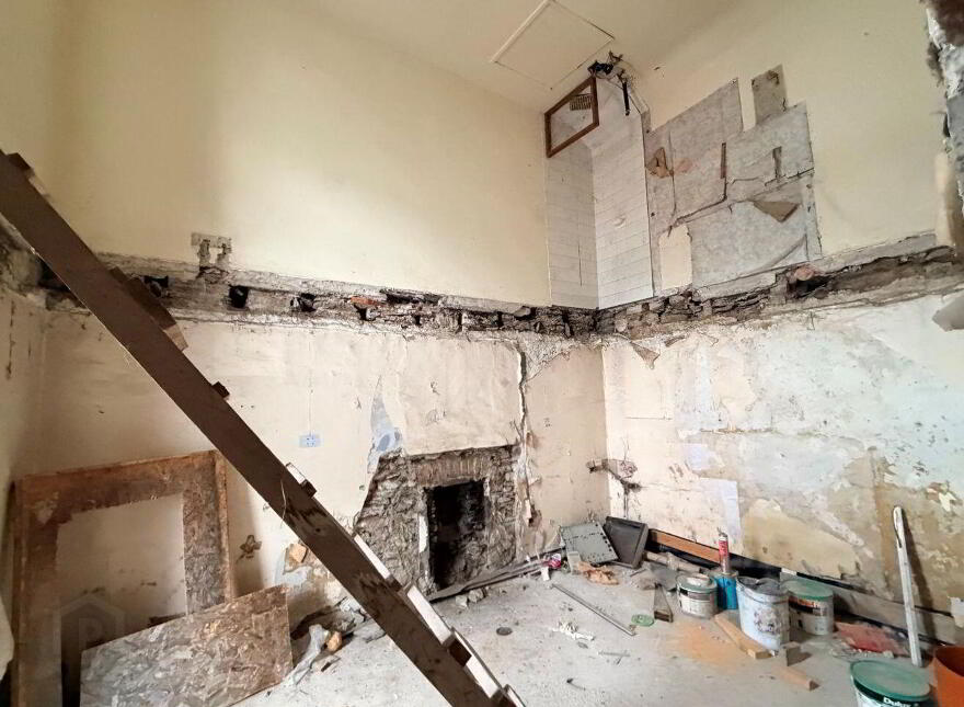 Main Street, Dunmanway, P47HH95