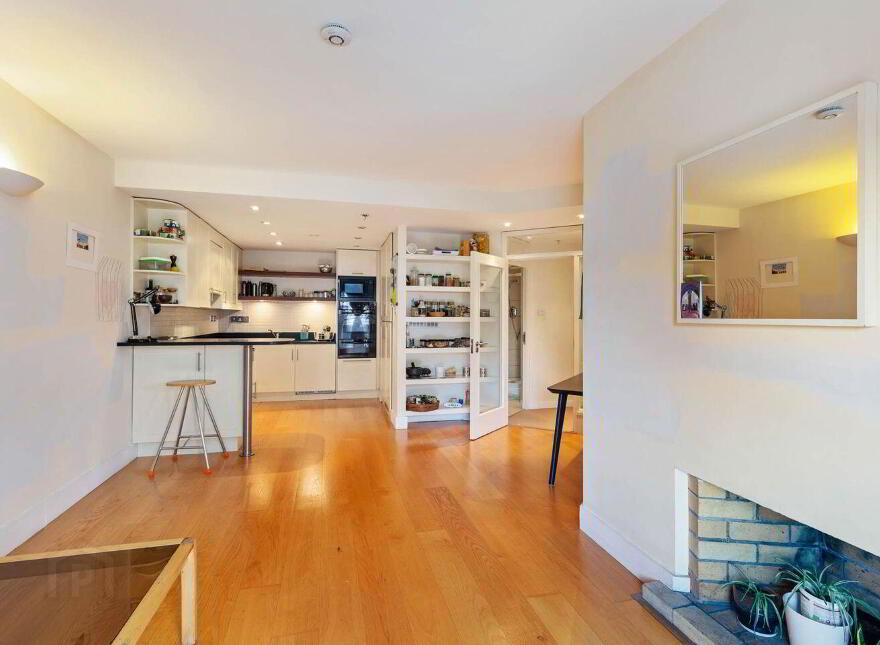 12 Huband Court Percy Place, Dublin 4, D04WD23