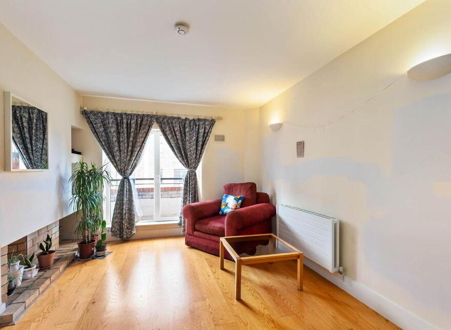 12 Huband Court Percy Place, Dublin 4, D04WD23