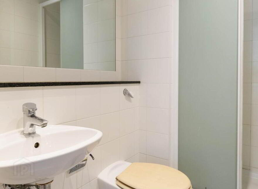 Apartment 55 B Smithfield Village, Smithfield, Smithfield, D07H368