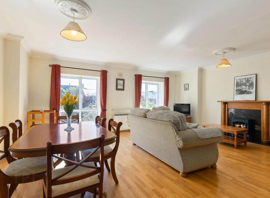 71 Saint James`s Wood South Circular Road, Kilmainham, Kilmainham, D08H2P2