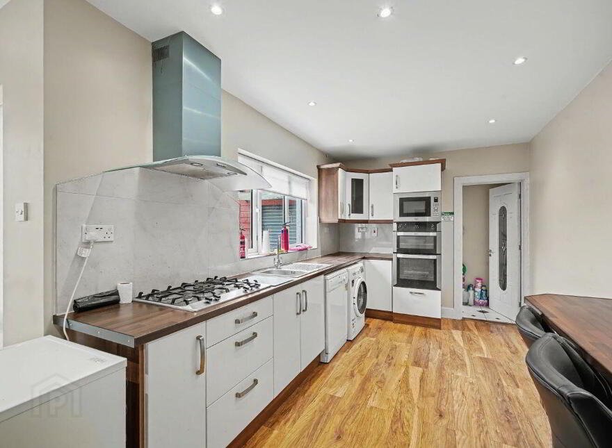 361 Landen Road, Ballyfermot, D10YV29