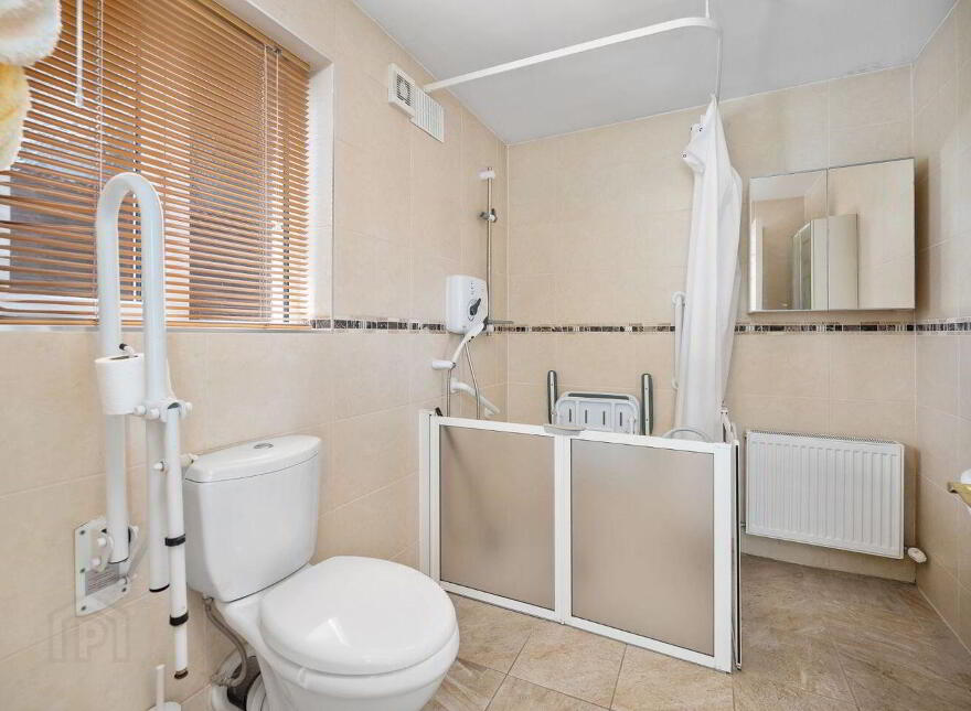 299 Landen Road, Ballyfermot, D10HX61