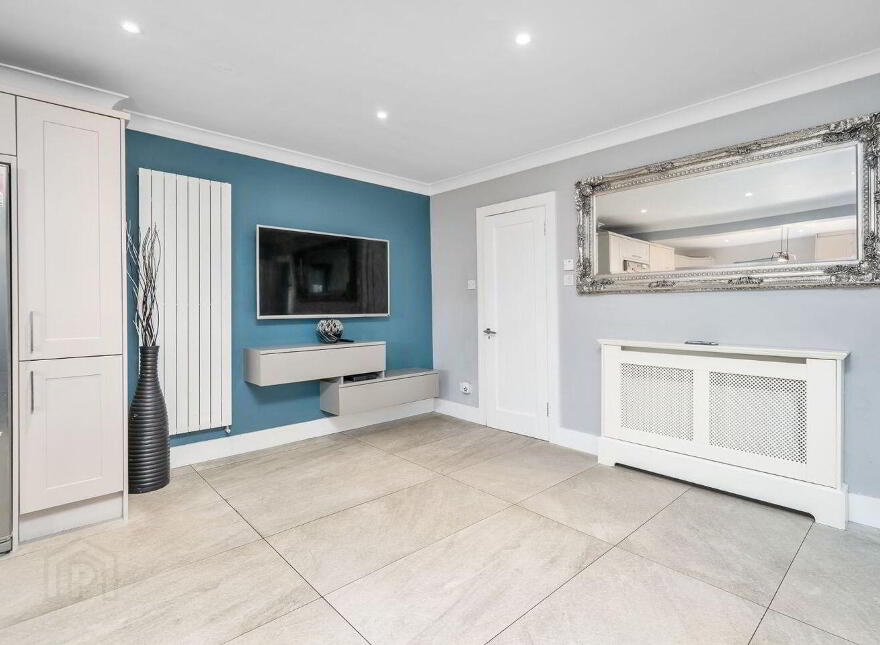 23 Glenaulin Green, Palmerstown, Palmerstown, D20VF82