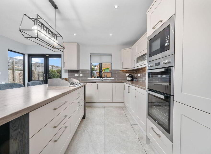 23 Glenaulin Green, Palmerstown, Palmerstown, D20VF82